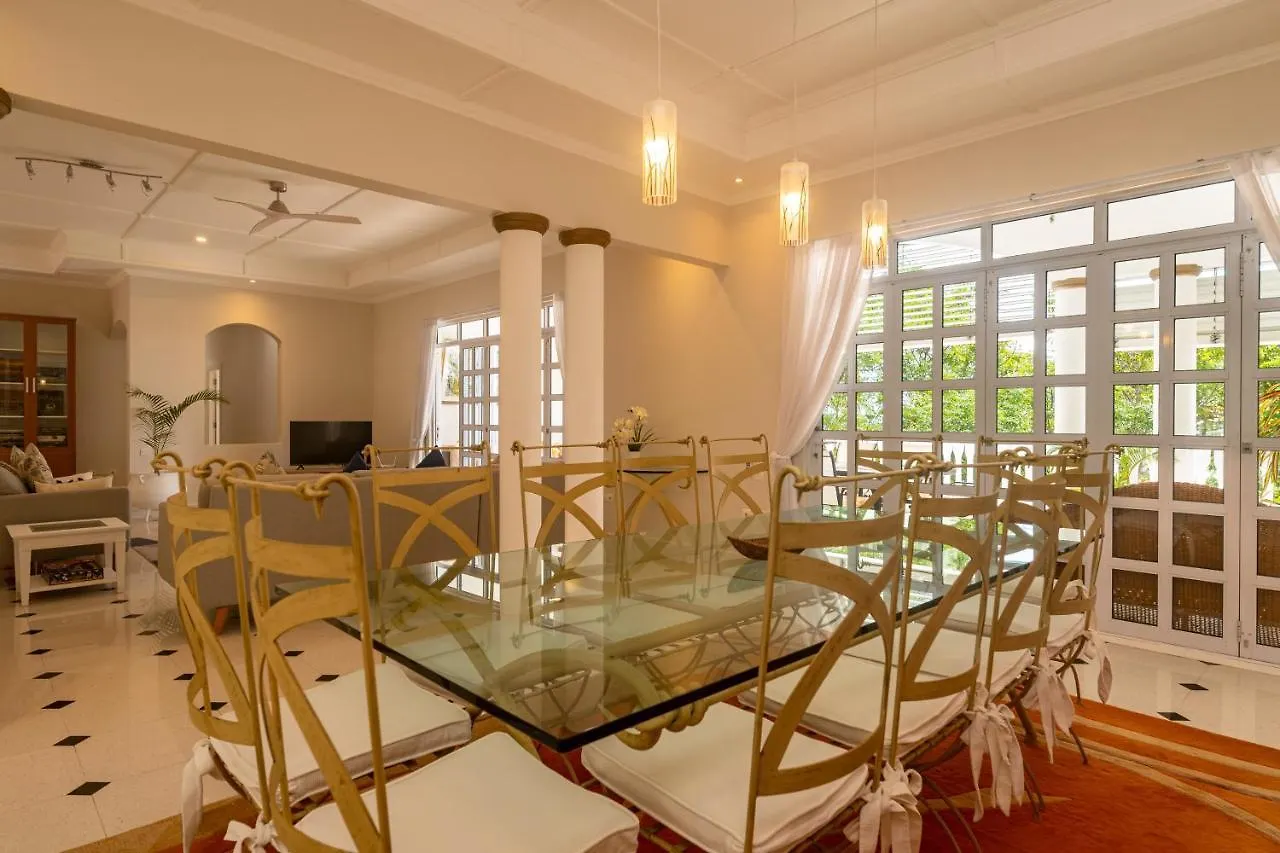 Luxurious 2-Bed Villa In Bel Ombre Mahe Seychelles Beau Vallon  Beau Vallon (Mahe)